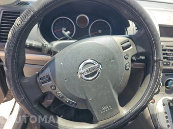 2008 Nissan Sentra 2.0 S – miniatura 10