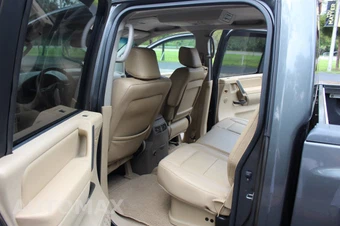 2008 Nissan TITAN LE Crew Cab Short Bed - miniatura 28