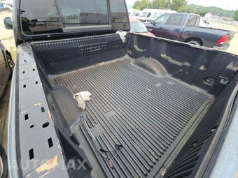 2008 Nissan TITAN SE Crew Cab Short Bed - miniatura 13