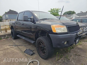 2008 Nissan TITAN SE Crew Cab Short Bed - miniatura 4