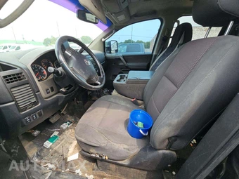 2008 Nissan TITAN SE Crew Cab Short Bed - miniatura 6