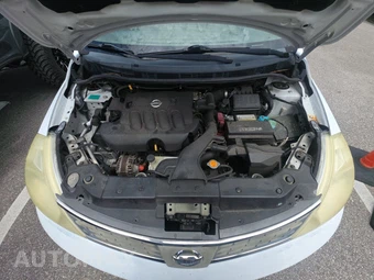 2008 Nissan Versa 1.8 S Hatchback - miniatura 15