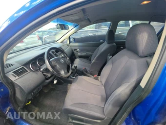 2008 Nissan Versa 1.8 SL Hatchback - miniatura 7