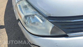 2008 Nissan Versa 1.8 SL Sedan - miniatura 37