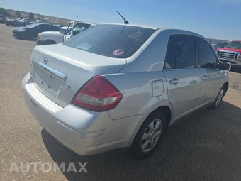 2008 Nissan Versa 1.8 SL Sedan - miniatura 4