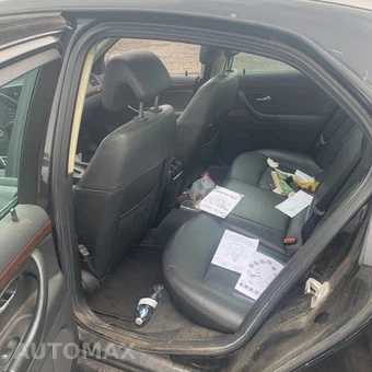 2008 Saab 9-3 2.0T Sedan - miniatura 10