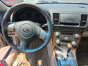 2008 Subaru Outback 2.5i Limited – miniatura 10