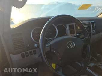 2008 Toyota 4Runner SR5 – miniatura 10