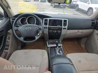 2008 Toyota 4Runner SR5 - miniatura 7
