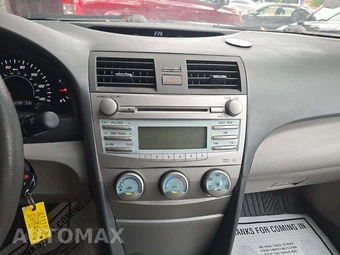 2008 Toyota Camry LE - miniatura 10