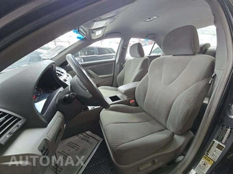 2008 Toyota Camry LE - miniatura 6