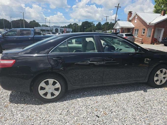 2008 Toyota Camry LE – miniatura 4