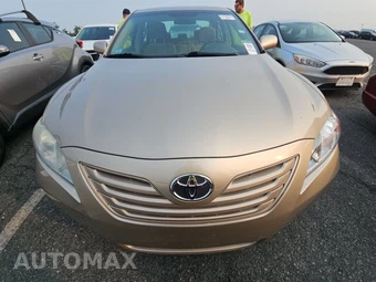 2008 Toyota Camry LE – miniatura 2