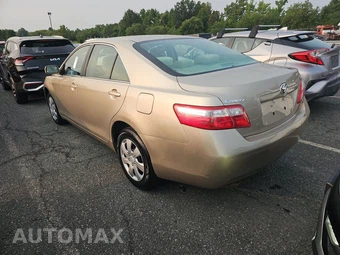 2008 Toyota Camry LE – miniatura 6