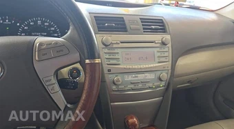 2008 Toyota Camry LE - miniatura 5