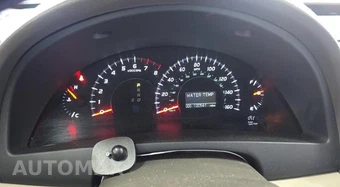 2008 Toyota Camry LE - miniatura 6