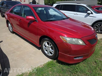 2008 Toyota Camry SE - miniatura 4