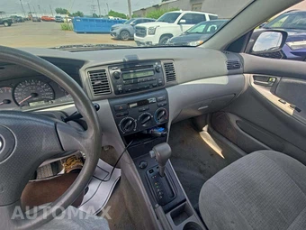 2008 Toyota Corolla CE – miniatura 10