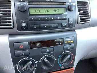 2008 Toyota Corolla LE - miniatura 16