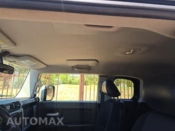 2008 Toyota FJ Cruiser w/Rear Doors - miniatura 18