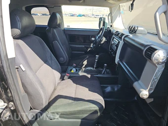 2008 Toyota FJ Cruiser w/Rear Doors - miniatura 8