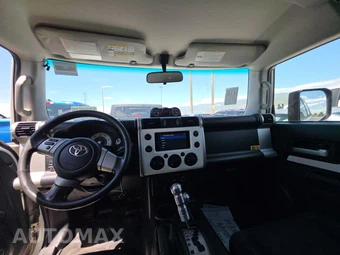 2008 Toyota FJ Cruiser w/Rear Doors - miniatura 11