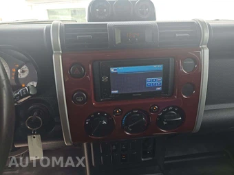2008 Toyota FJ Cruiser w/Rear Doors - miniatura 10