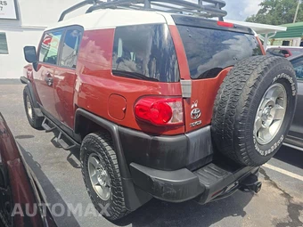 2008 Toyota FJ Cruiser w/Rear Doors - miniatura 2