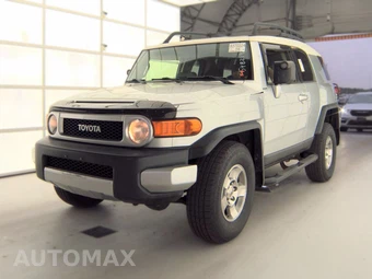 2008 Toyota FJ Cruiser w/Rear Doors