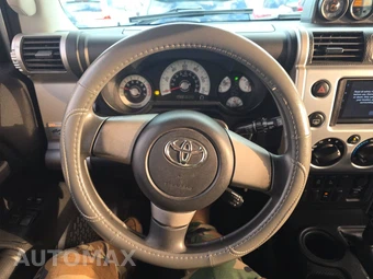 2008 Toyota FJ Cruiser w/Rear Doors - miniatura 10