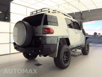 2008 Toyota FJ Cruiser w/Rear Doors - miniatura 4