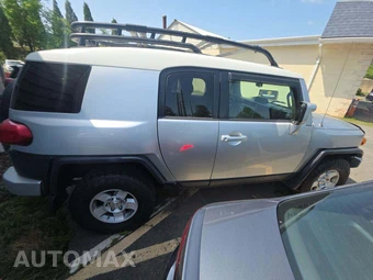 2008 Toyota FJ Cruiser w/Rear Doors - miniatura 4