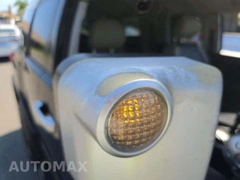 2008 Toyota FJ Cruiser w/Rear Doors - miniatura 27