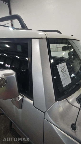 2008 Toyota FJ Cruiser w/Rear Doors - miniatura 41