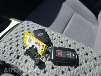2008 Toyota Prius Standard - miniatura 8
