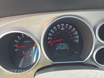 2008 Toyota Sequoia Limited – miniatura 12
