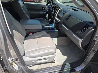 2008 Toyota Sequoia Limited – miniatura 8