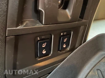2008 Toyota Sequoia Platinum - miniatura 28
