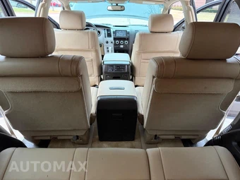 2008 Toyota Sequoia Platinum - miniatura 30