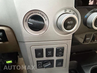 2008 Toyota Sequoia Platinum - miniatura 54