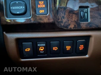 2008 Toyota Sequoia Platinum - miniatura 17