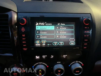 2008 Toyota Sequoia Platinum - miniatura 21
