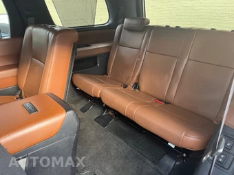 2008 Toyota Sequoia Platinum - miniatura 34