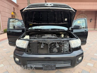 2008 Toyota Sequoia SR5 - miniatura 14