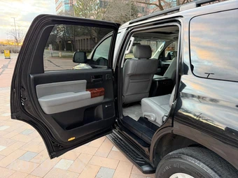 2008 Toyota Sequoia SR5 - miniatura 22