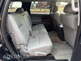 2008 Toyota Sequoia SR5 - miniatura 28