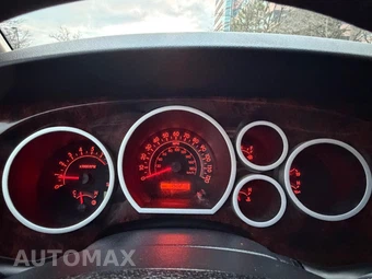 2008 Toyota Sequoia SR5 - miniatura 32