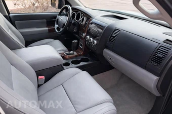 2008 Toyota Sequoia SR5 - miniatura 42