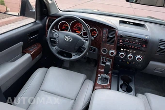 2008 Toyota Sequoia SR5 - miniatura 44