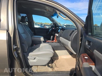 2008 Toyota Sequoia SR5 – miniatura 8